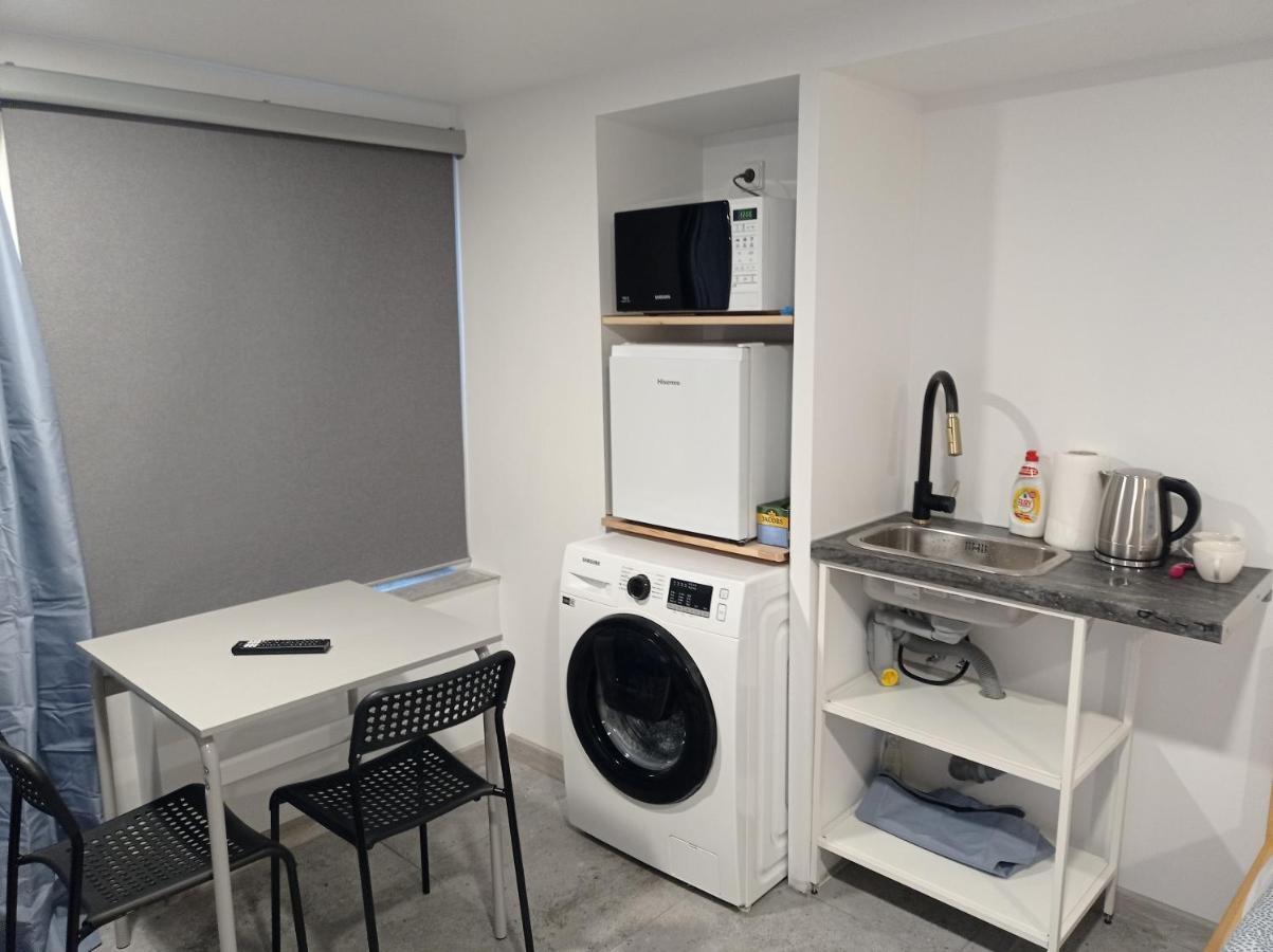 Apartment Hotels Parking Akaciju1 Аеропорт Вільнюс Екстер'єр фото